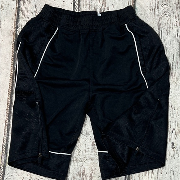 New York Knicks NY NBA Basketball Athletic Boys Kids Youth Shorts - Picture 4 of 8